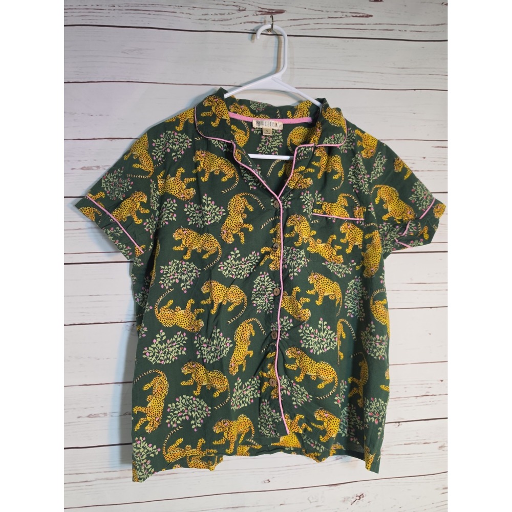 Haute Dreamz Women Green Leopard Print Cotton Pajama Top Short Sleeve Small